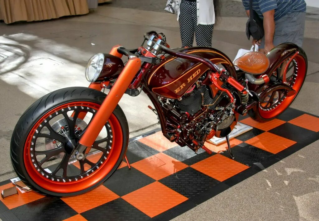 Как установить кастом. Боббер 50cc. кастом на чарон. кастом идеи. кастом подика.