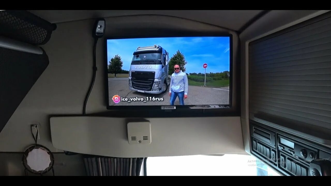 Монитор в подголовник автомобиля. Автомобильный монитор trinity x9-f. Tw-7030 монитор на подголовник автомобиля, 7 дюймов. Tft lcd monitor автомобильный потолочный. Потолочный монитор 17.