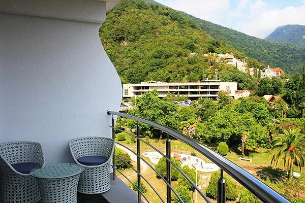 Гарден ресорт гагра. Санрайз гарден отель абхазия. Отель garden resort гагры. Отель garden resort гагры. Отель гарден резорт абхазия.