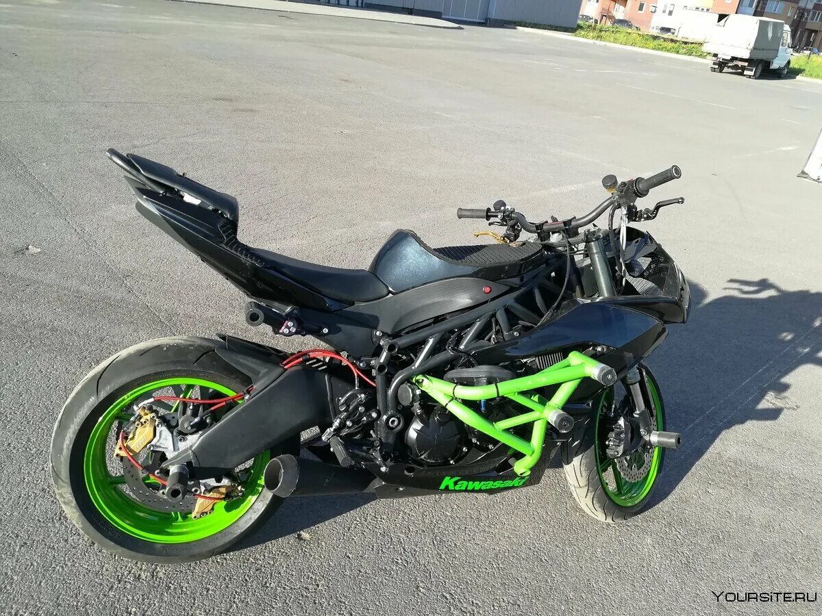 Kawasaki ZX-6 Ninja 2010
