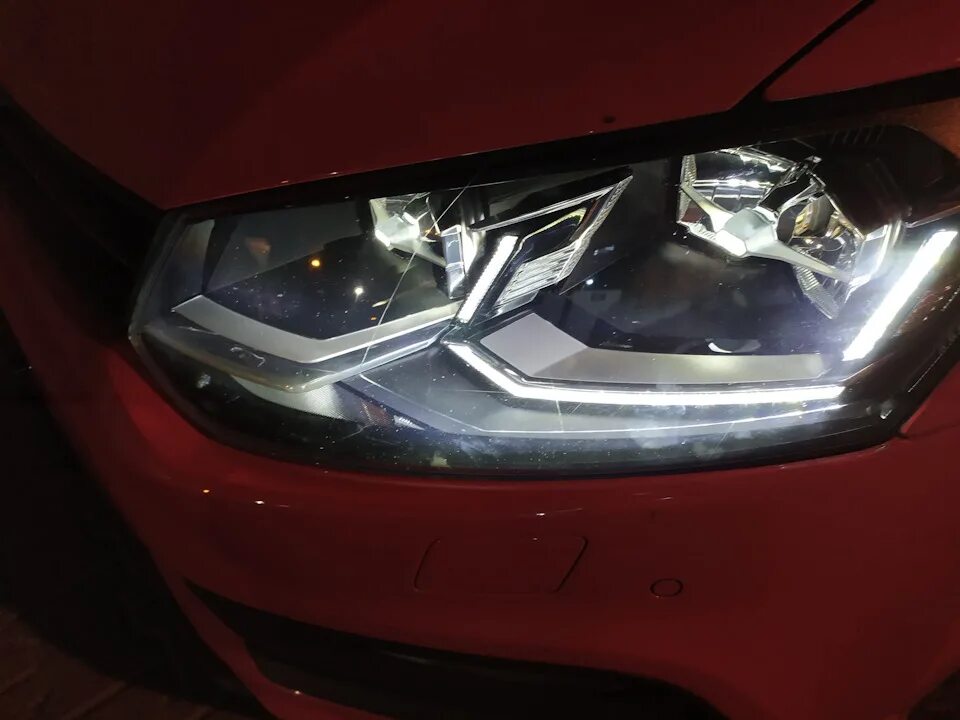 Led фары фольксваген поло седан 2014. Led фары фольксваген поло седан 2019. Фольксваген поло лед фары. Фольксваген поло лед фары. Светодиодные фары поло седан 2019.