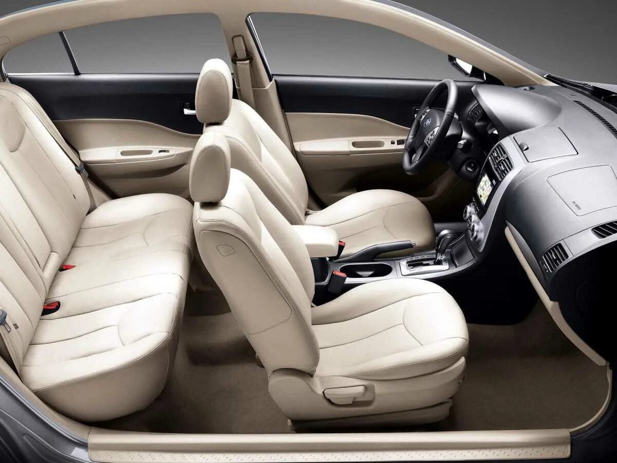 Faw besturn b70 отзывы. Faw besturn b50. faw besturn b50 салон. faw besturn b50 2012. faw besturn 50.
