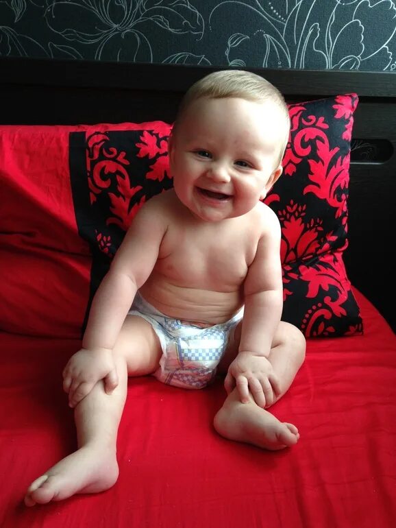 Ребенок 7 месяцев сам не садиться. Ребёнок не сидит в 7 месяцев. Массаж в 7 месяцев ребенок не садится. Ребенок 7 месяцев сам не садиться. Ребенок 7 месяцев сам не садиться.