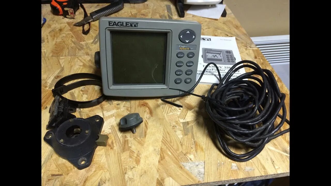 Эхолот lowrance elite-5x chirp. Lowrance elite 5. Во франции хук 4 без gps. Авито эхолот б у для рыбалки. Авито эхолот б у для рыбалки.