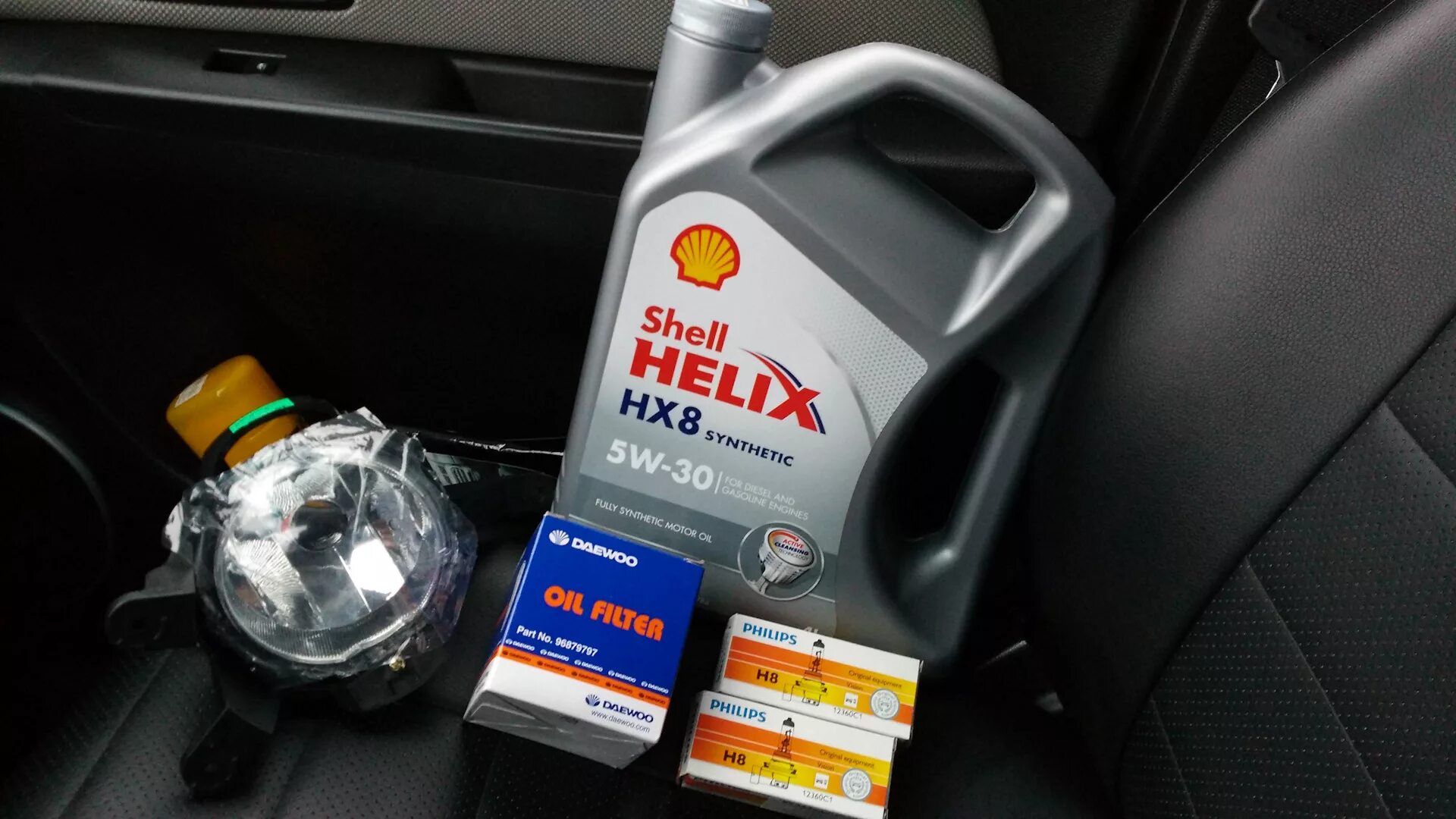 Масло моторное для Шевроле Круз 1.8 автомат. Масло Shell Helix для Шевроле Круз 1.6. Масло Шелл Хеликс для Шевроле Круз 1.8. Shell Helix Chevrolet Cruze 2011. Какое масло заливать в шевроле круз 1.8