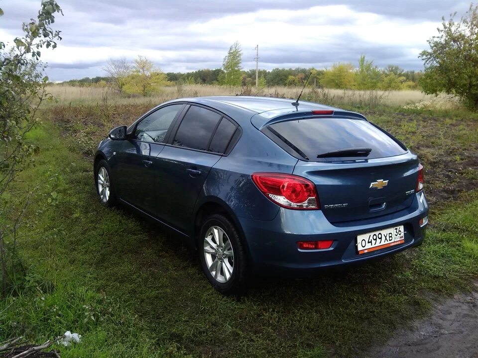 Chevrolet Cruze Hatchback 2013. Шевроле Круз хэтчбек 2013. Chevrolet Cruze 2013 хэтчбек. Шевроле Круз 2013 года хэтчбек. Круз хэтчбек 2013