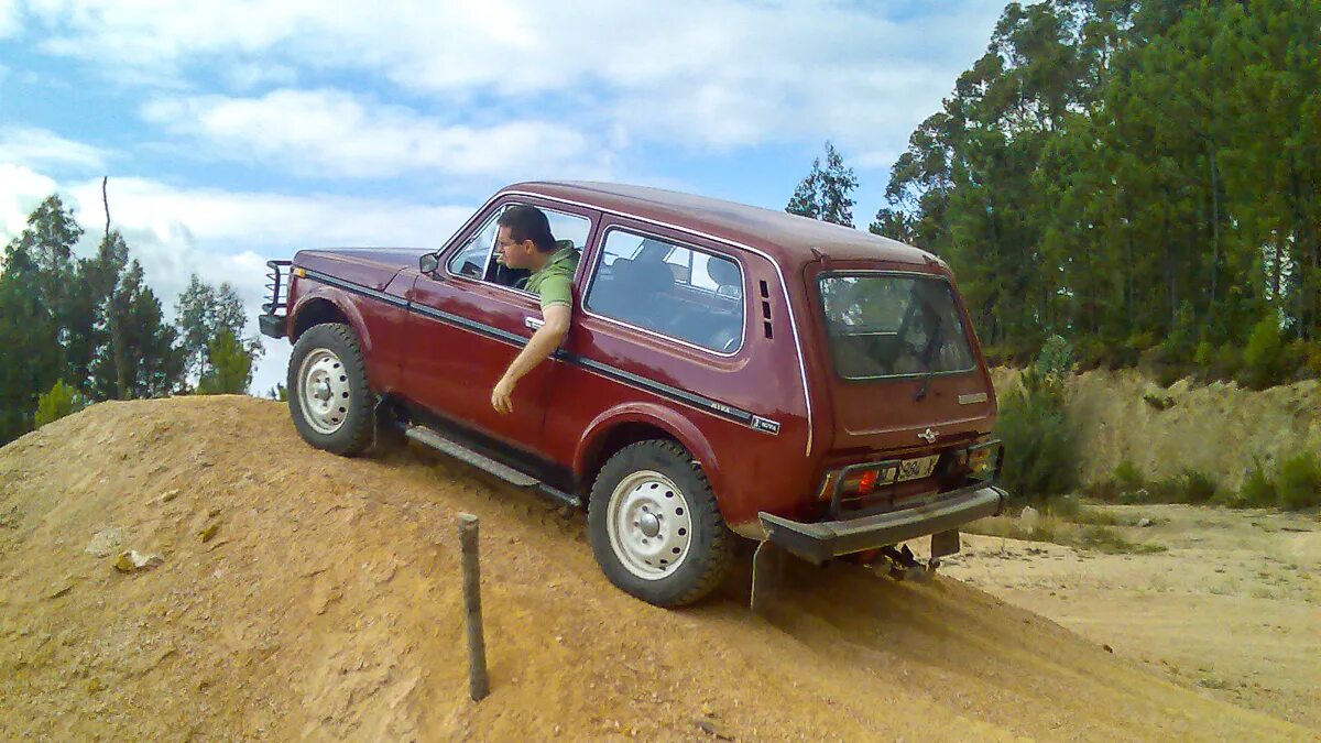 Нива как проверить. Лада нива 1600 offroad. нива 1600 по бездорожью. niva side. прикольные нивы 2121.