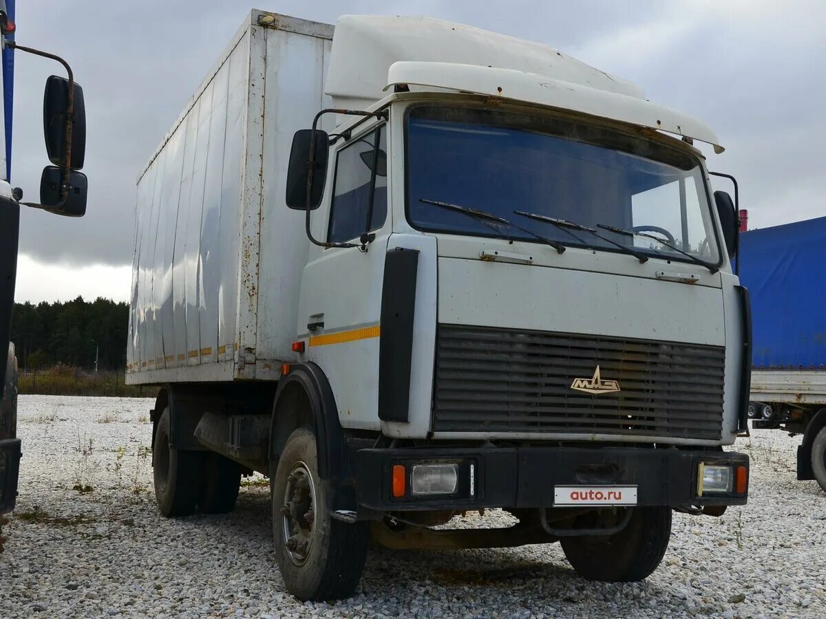 Маз фургон. Маз 5340 тягач. Маз 4371 рефрижератор. Маз 6312в9. Изотермический фургон маз-6317.