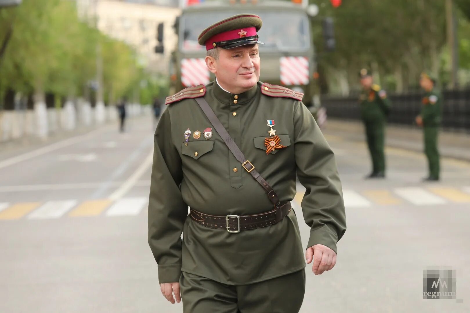 Дюмин алексей геннадьевич 2021. Офицеры в отставке 63-65 лет работающие города новосибирска. Алексей дюмин. Губернатор герой. Андрей иванович бочаров.