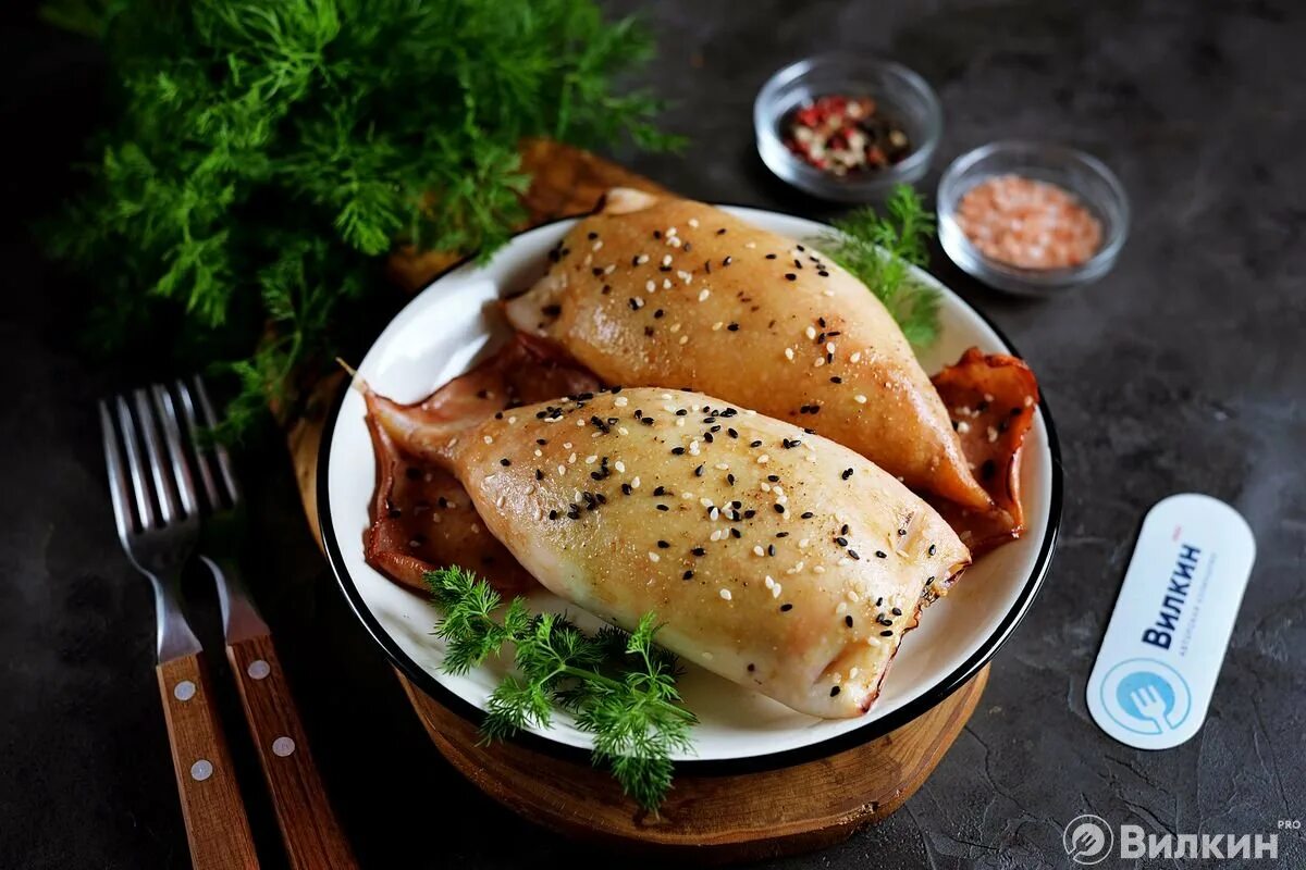 Кальмары фаршированные грибами и рисом в духовке