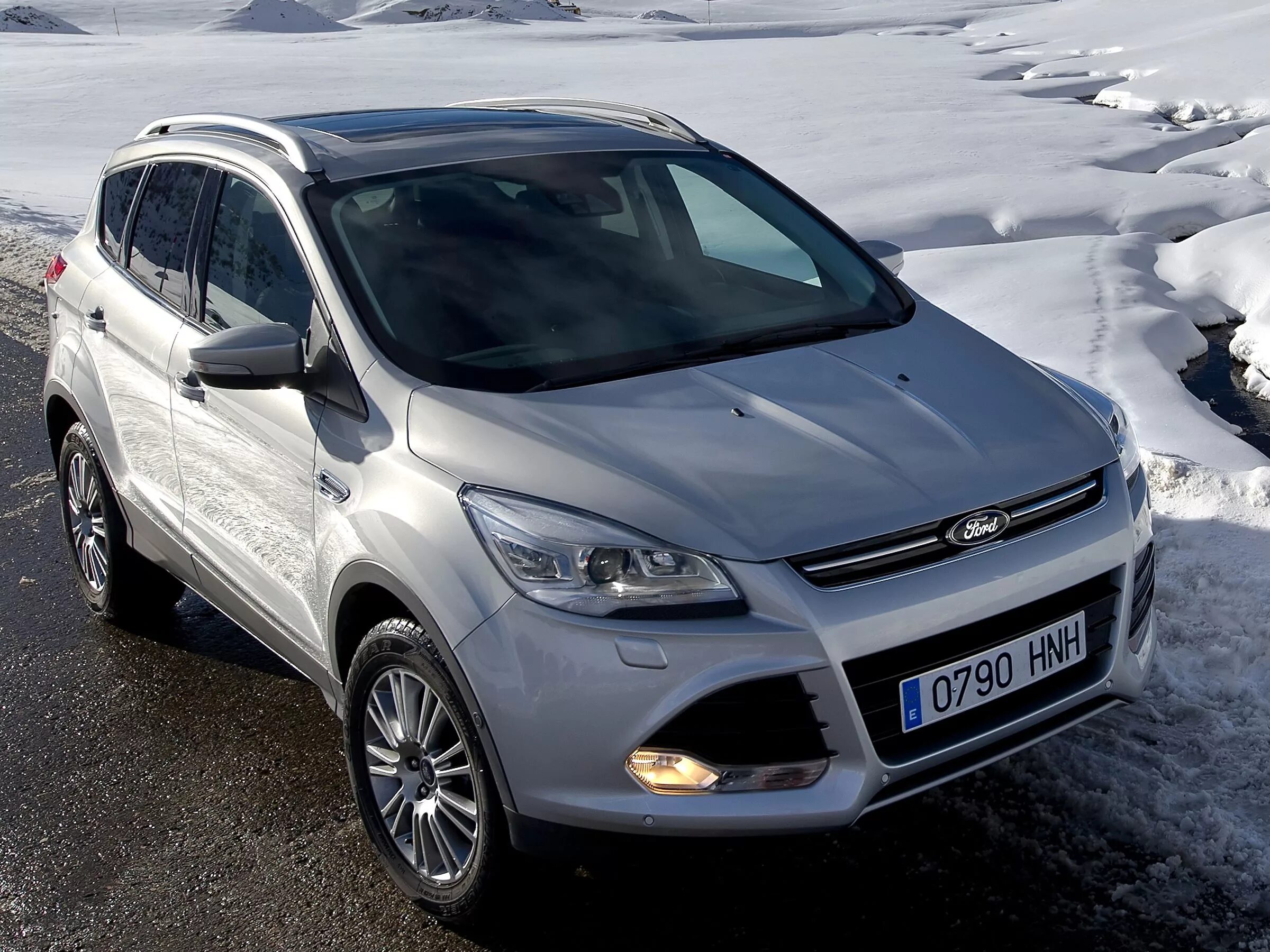 Куга купить авито. Ford Kuga 2 2013. Форд Куга 2 2013. Ford Kuga 2.5. Ford Kuga 2012.