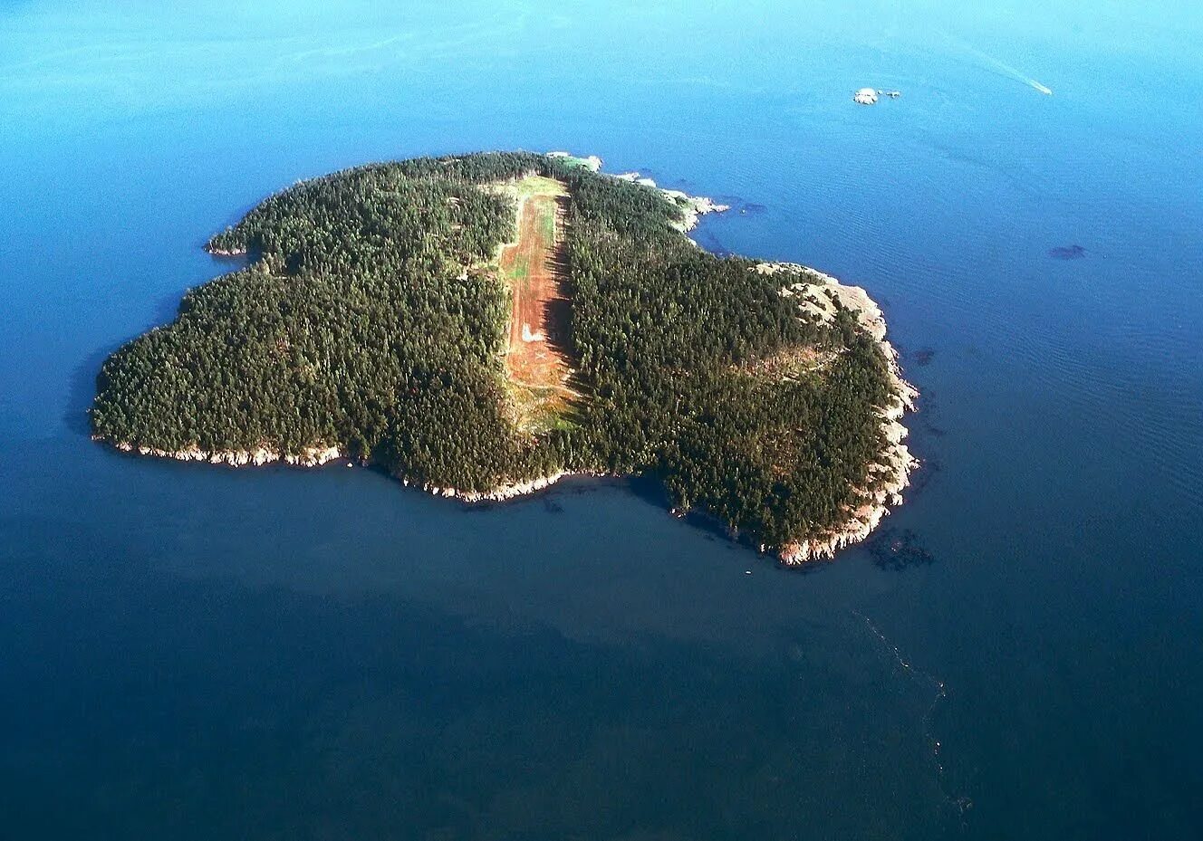 Рок Айлендс острова. Isla Renacer остров. Остров Тахифехира. Маленький остров.