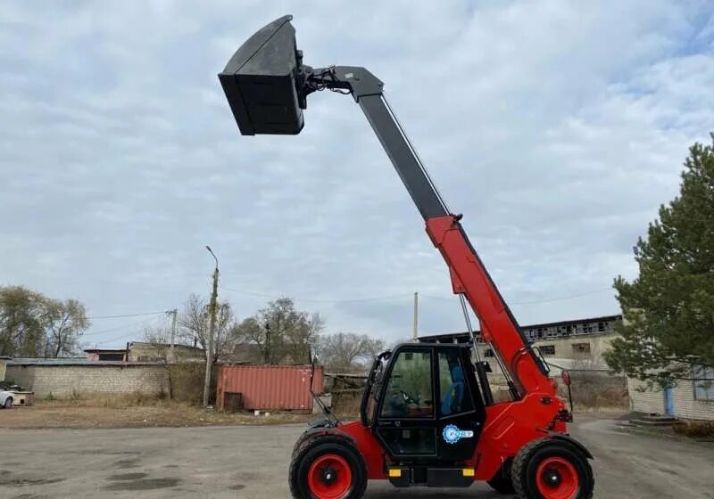 Manitou mt-x 625 turbo. Маниту телескопический погрузчик 12 метров. Погрузчик телескопический фаресин. Manity телескопический погрузчик. Телескопический погрузчик manitou 17м.