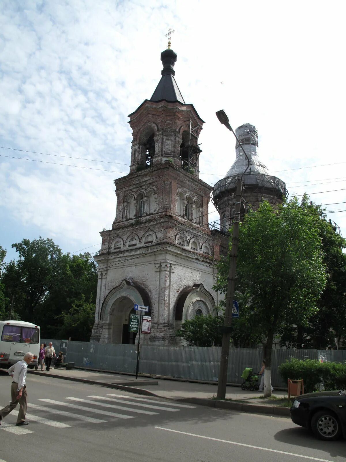 телефоны сенсорные недорогие. айфон 5 айфон 5. самсунг la fleur 2007. Philips xenium 2011. б/у телефоны.