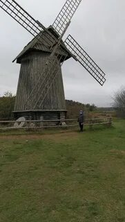 Две мельницы