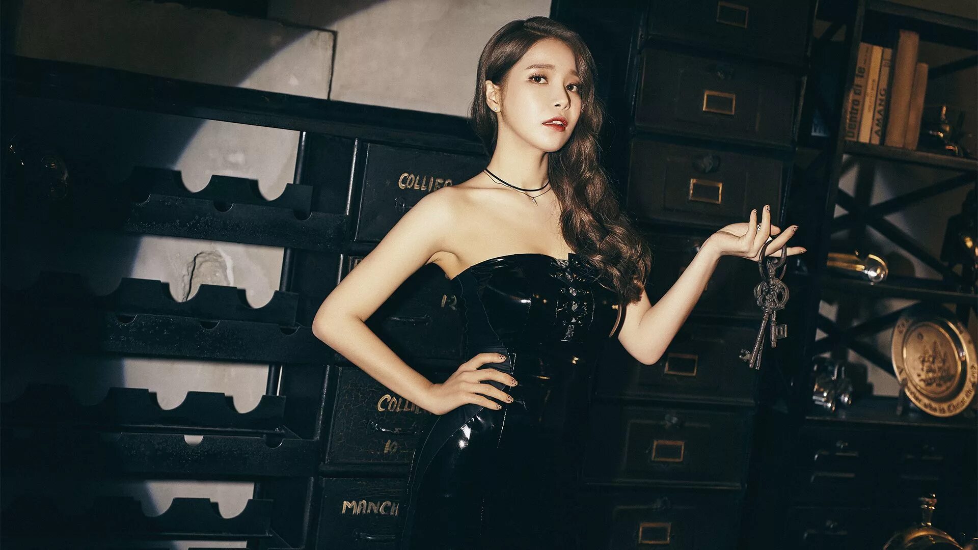 Корейская певица исполнила песню шамана. Солар мамаму. mamamoo сола. solar mamamoo. солар корейская певица.