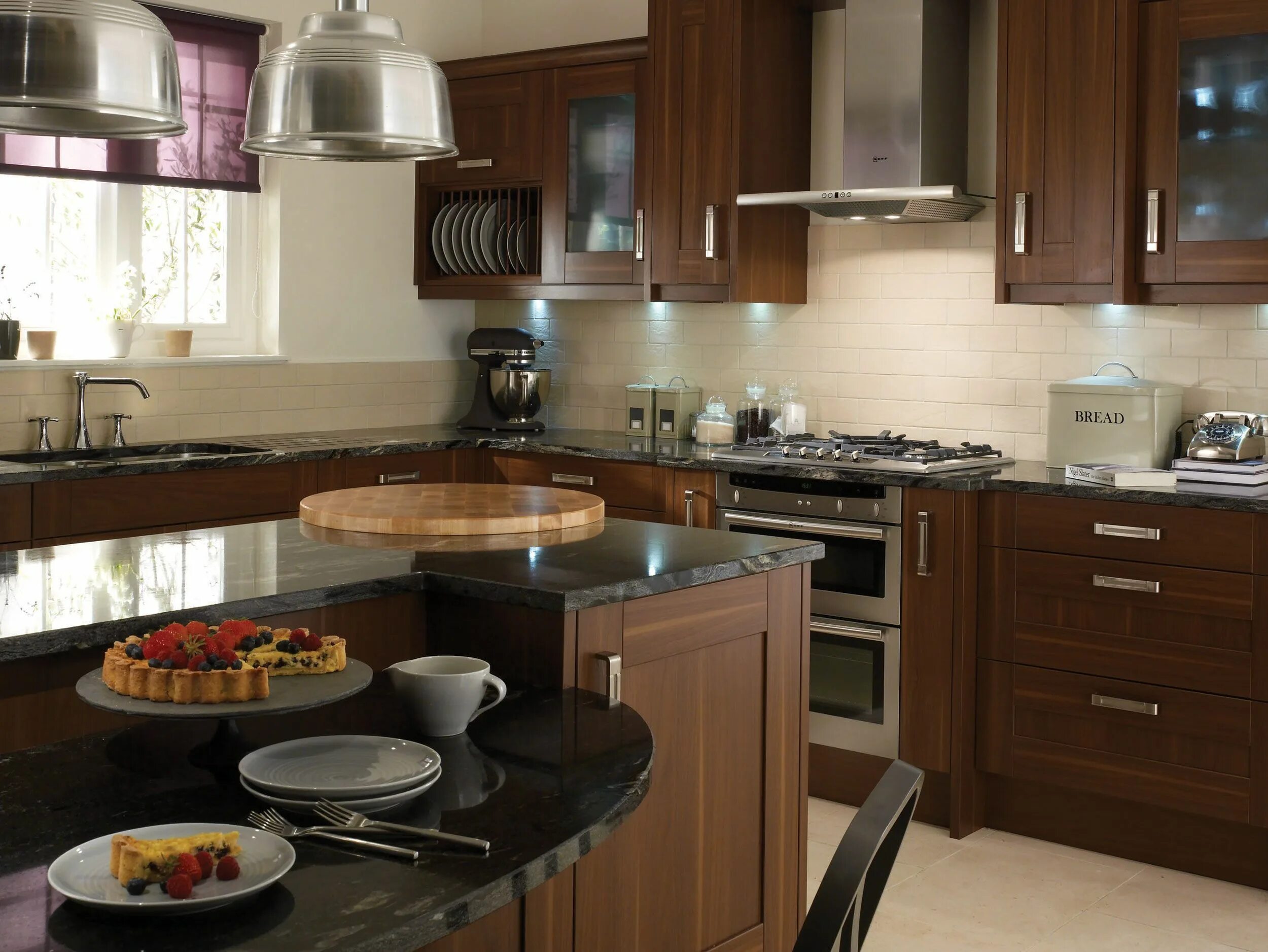 Кухня цвета орех в интерьере фото History is preserved in this updated craftsman kitchen featured on HGTV. Craftsm