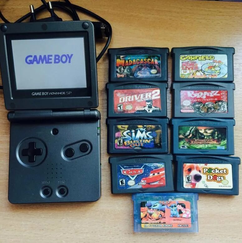 Нинтендо геймбой картриджи. Картридж геймбой адванс. Приставка game boy Advance SP. Game boy Advance SP картриджи. Игровая game boy