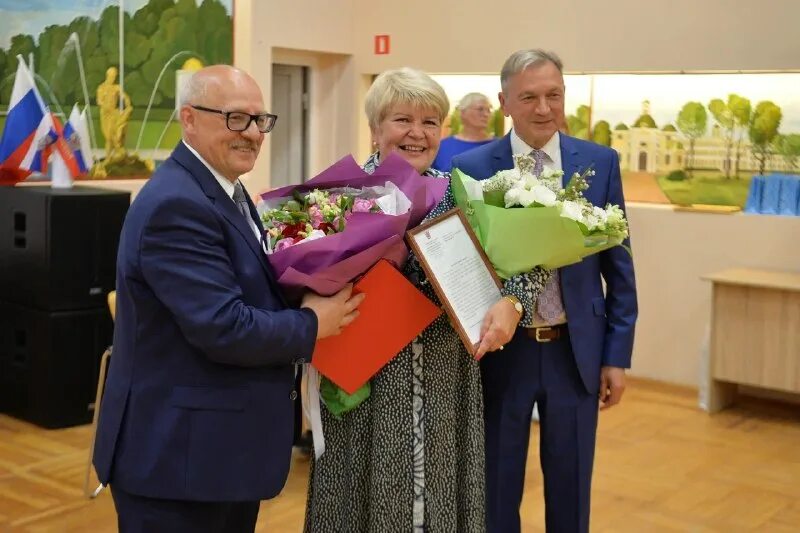 черноисточинский психоневрологический интернат. пни стрельна. интернат пни 2 стрельна. пни 2 санкт-петербург официальный сайт. петергоф пни 2.