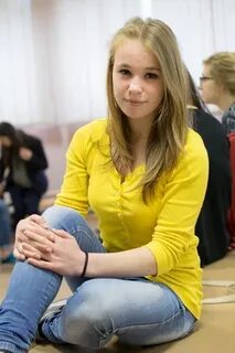 Девочка староста