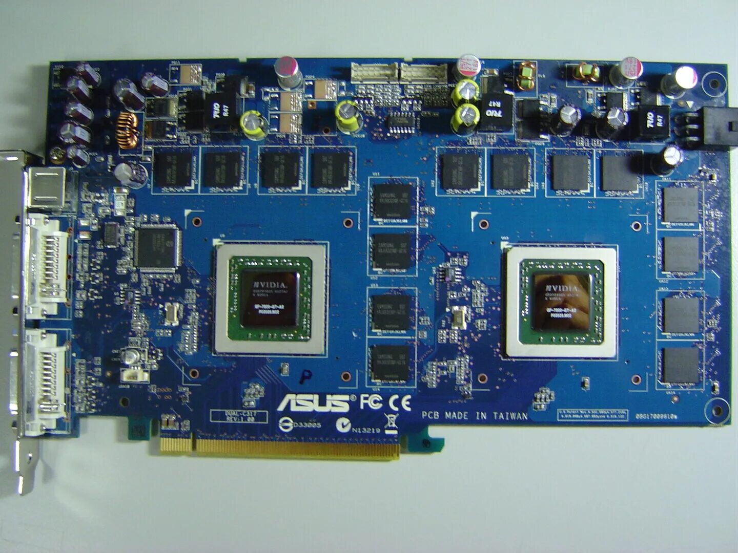 7800 xt driver. 7800 gt видеокарта. geforce 7800 gt. двухчиповые видеокарты asus.