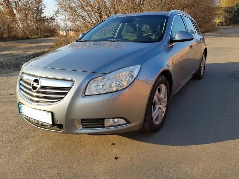 Купить опель инсигния 2. Opel Insignia 2012. Opel 2.0 CDTI 130 Л.С. Инсигния дизель. Автоподбор Опель Инсигния 2012 год.