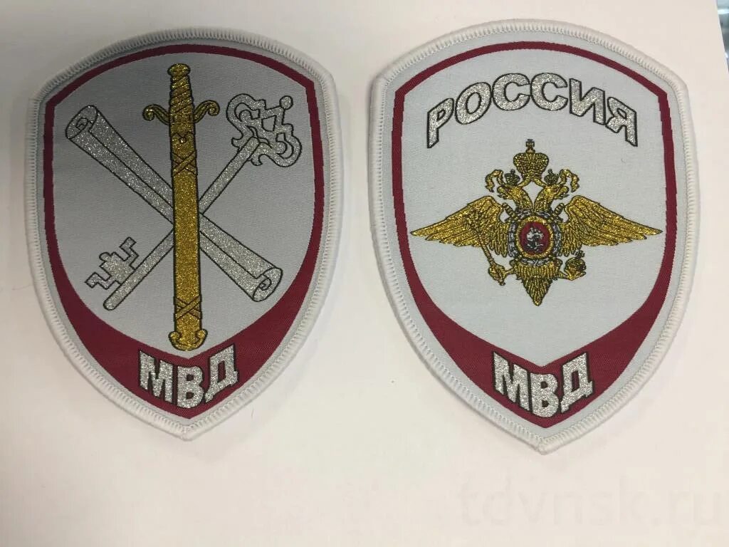 Как крепить шевроны