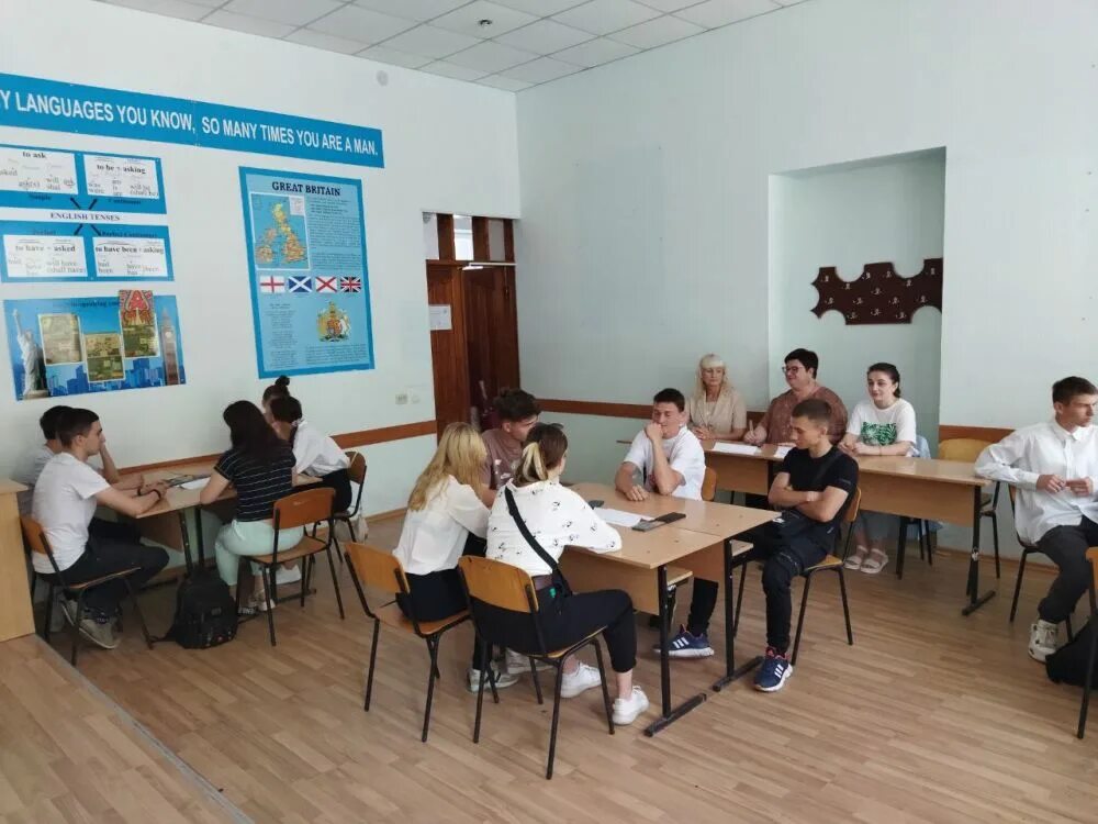 Генический медицинский колледж. Геническ медицинский колледж. молодежные мероприятия. колледж.