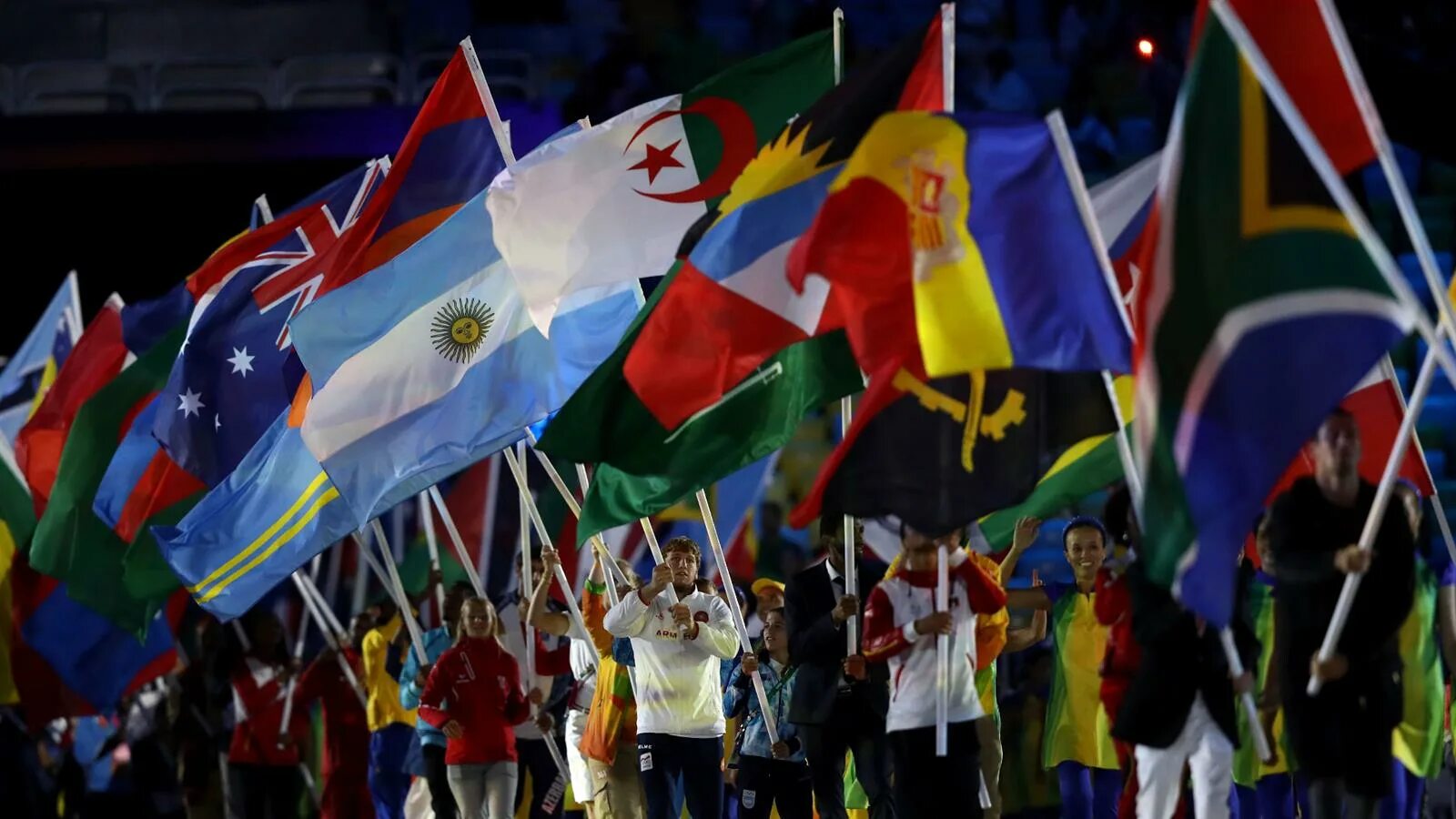 Страны участницы игр в казани. Олимпийские игры 2016 участники. Флаги стран Олимпийских игр. Олимпийские игры парад всех стран.