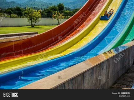 загружайте высококачественные изображения, иллюстрации и векторную графику ...