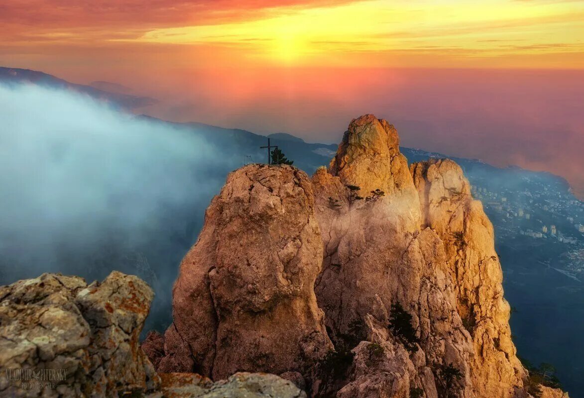 ялта гора ай-петри. петри фото. гора айпетри в крыму. вершина горы ай петри. вершина горы ай петри.