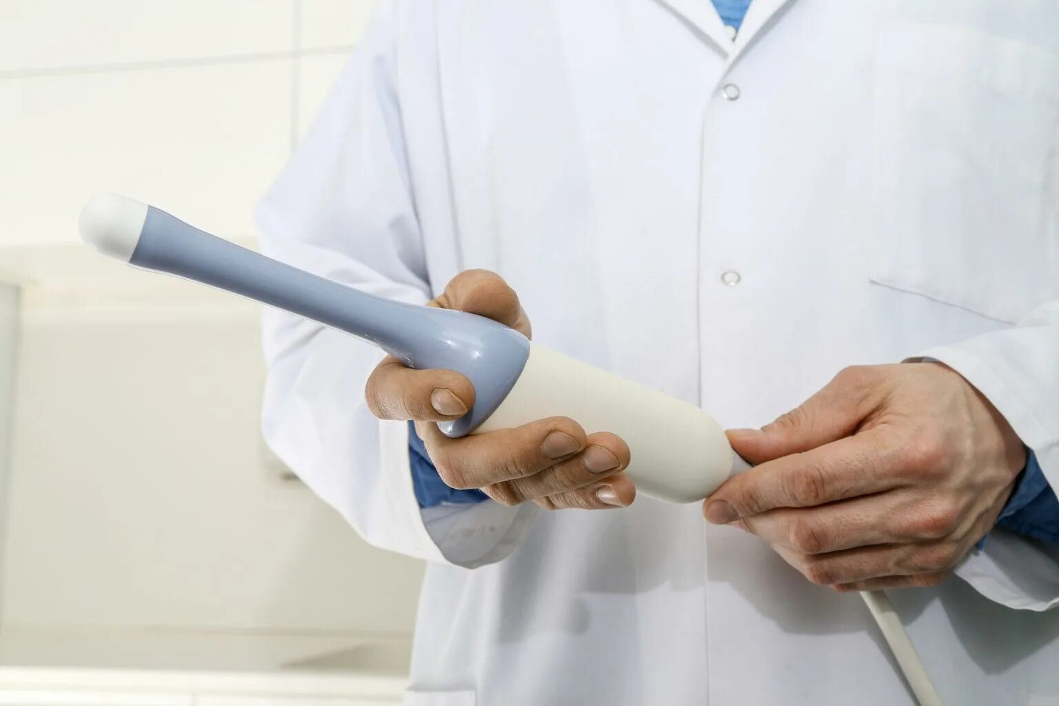 трансвагинальное исследование малого таза. трансвагинальное узи органов малого таза у женщин. трансвагинальное узи органов малого таза у женщин. узи омт. узи малого таза ультразвук ультразвуковое.