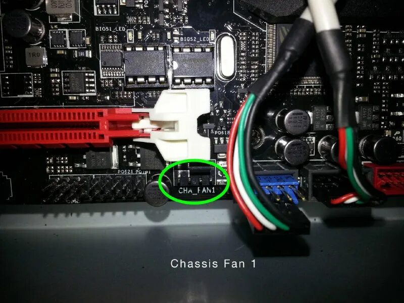 Подключение кулера к материнской. Разъём sys Fan. Sys Fan 3 на материнской плате. Sys Fan 2 на материнской плате что это. Разъем CPU Fan материнская плата.