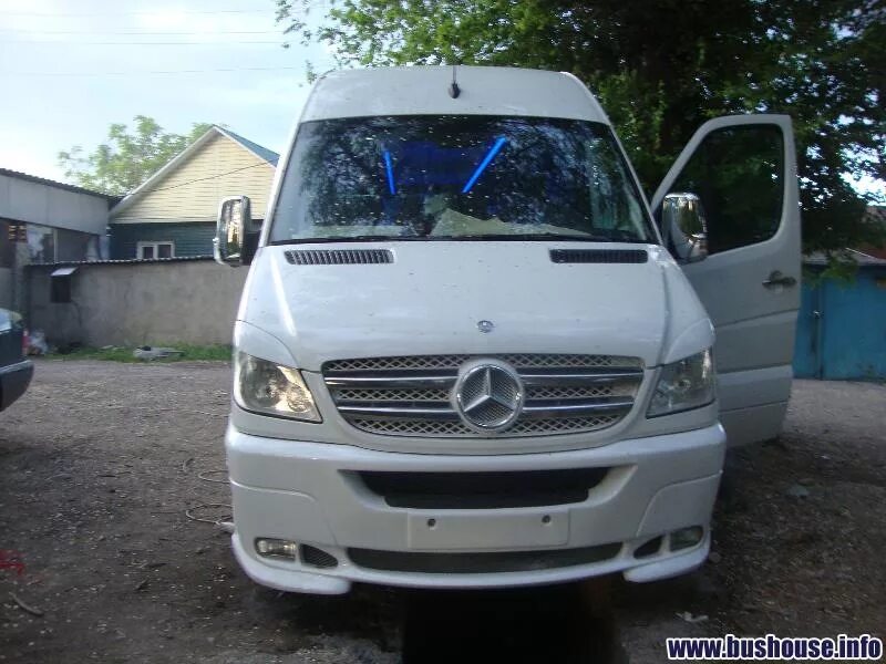 Купить кузов мерседес 906. Спринтер 906 кузов. Mercedes Sprinter 906 кузов. Мерседес Бенц Спринтер 906 кузов. Реснички Мерседес Спринтер.