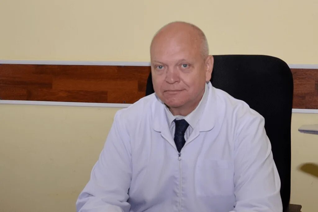 клиника ван аксай врачи. смирнов евгений алексеевич гастроэнтеролог. доктор аксаев. психотерапевт тимофей. мельник александр ефимович аксай.