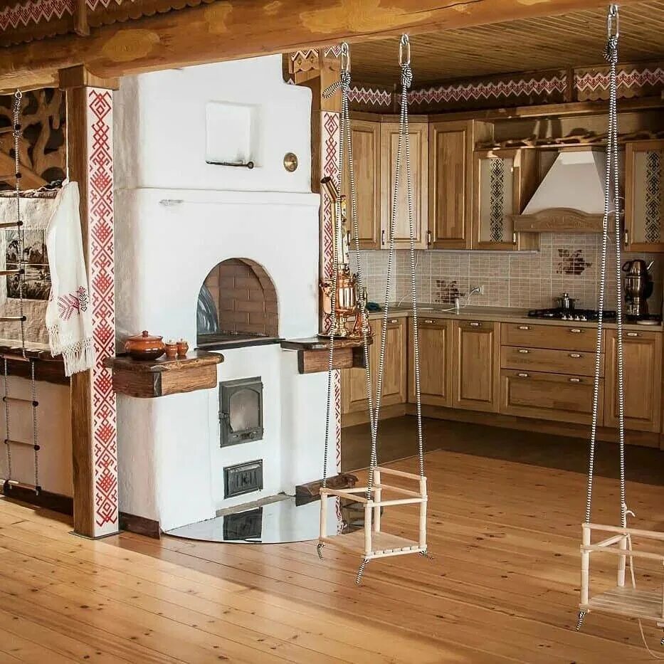 Русскую убрать дом. Кухня в частном деревянном доме. кухня с печкой в частном доме. интерьер кухни с русской печкой. кухня с русской печкой в частном доме.