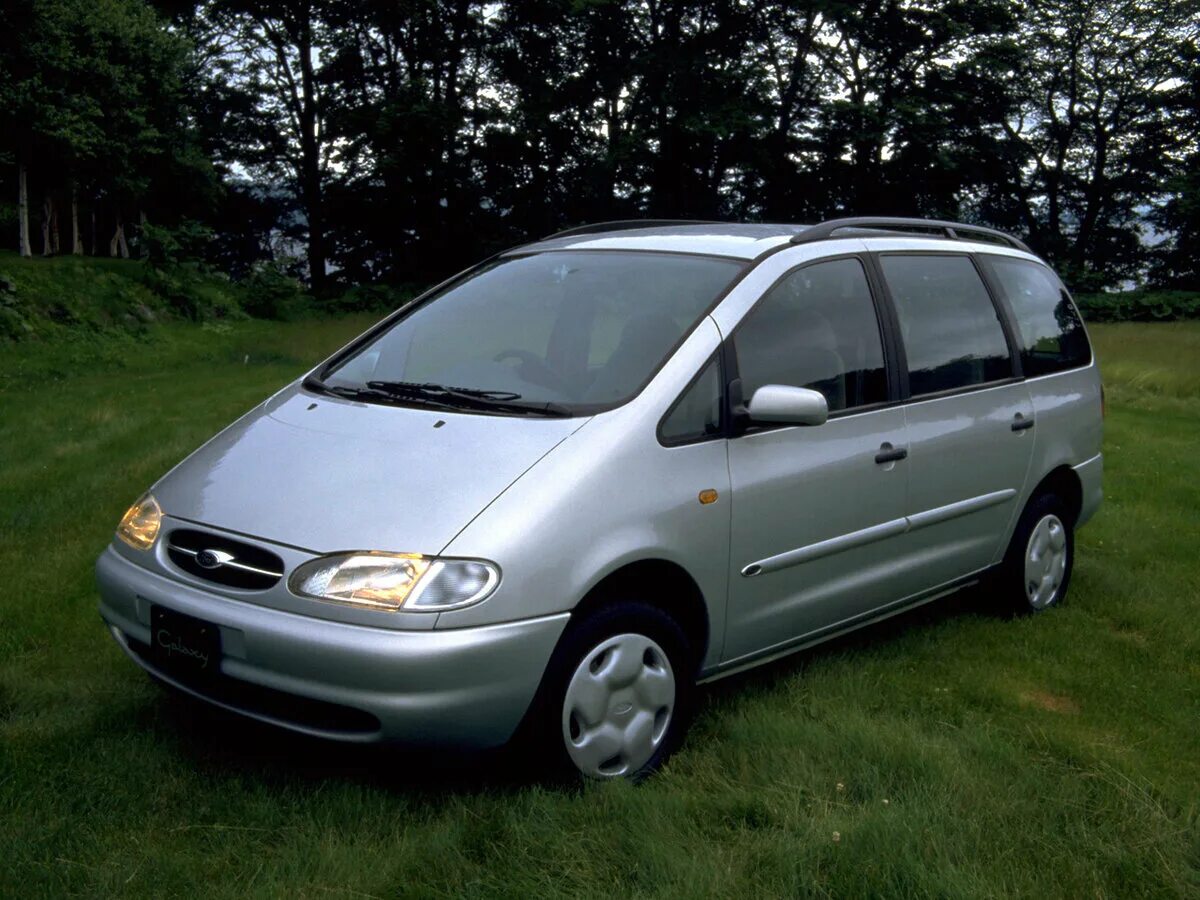 Ford galaxy 2015. Ford galaxy 1. Ford galaxy 1995-2000. Форд галакси 1 поколение. Форд галакси 2000.