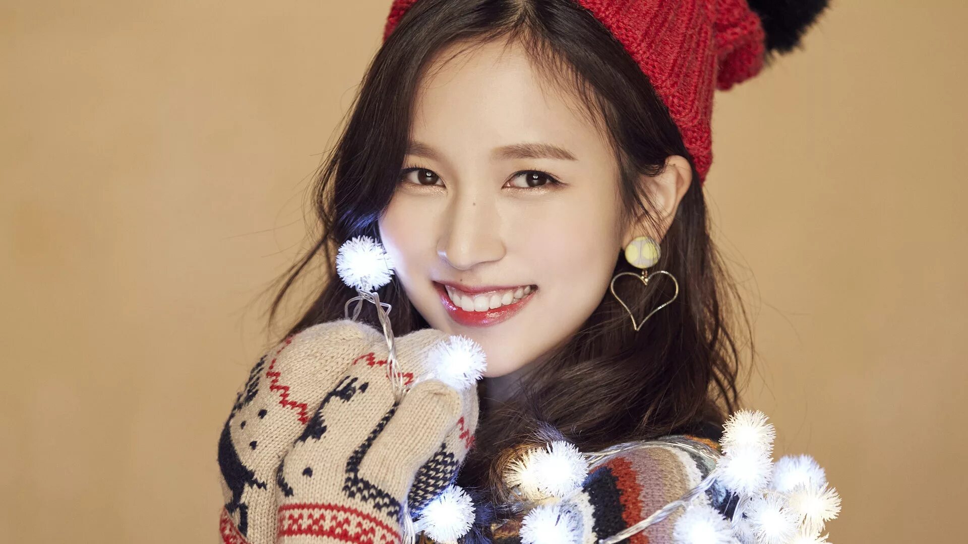 K pop авы. Твайс рождество. mina kpop. myoui mina. твайс новый год.