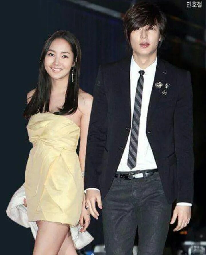 Ли мин хо и его девушка. Lee min ho и его жена 2020. Lee min ho и его жена 2020. Певица сюзи и ли мин хо. Lee min ho жена.