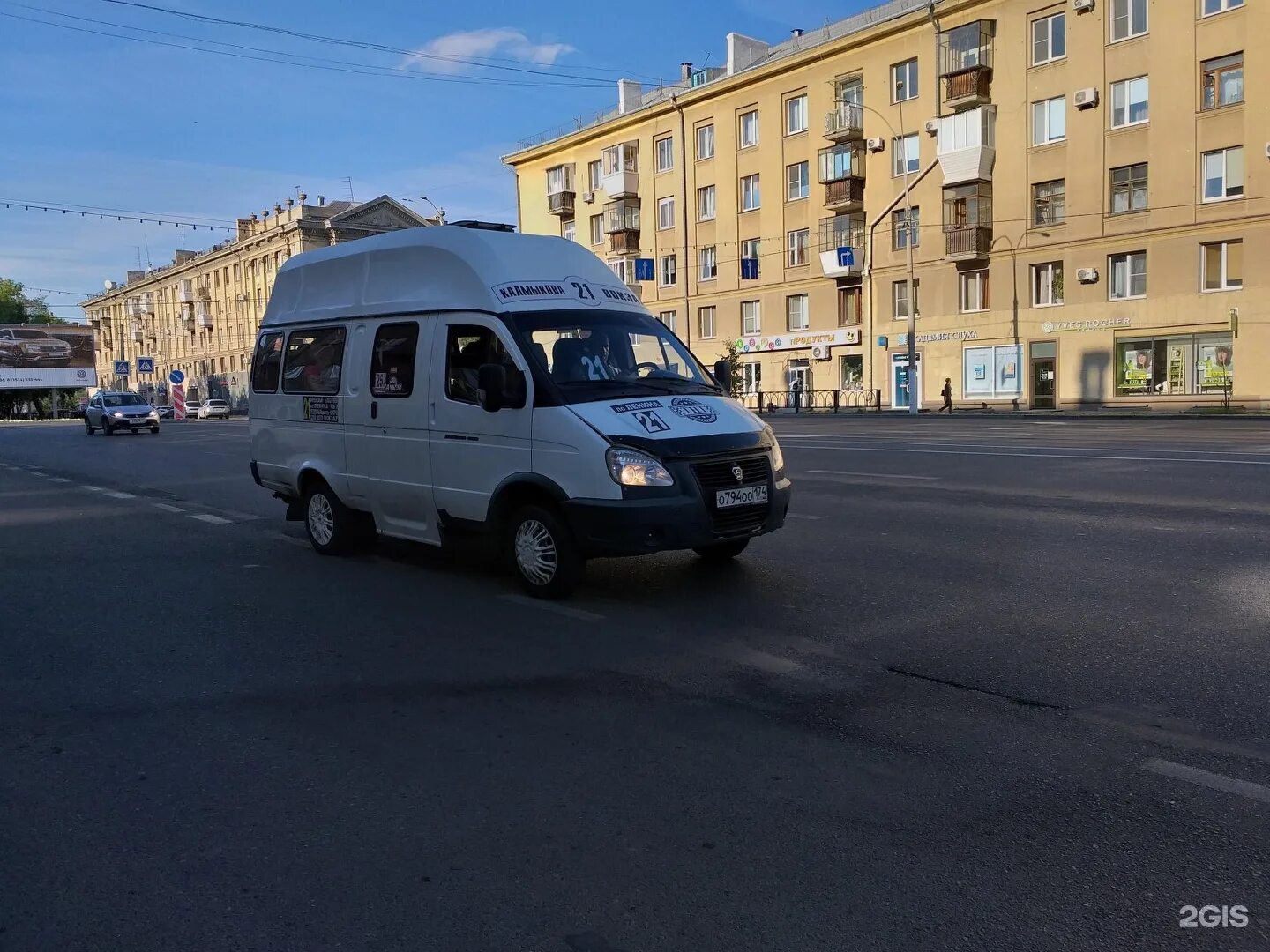 Новые маршруты автобусов в магнитогорске. Маршрутка Магнитогорск. Автобус Магнитогорск. Маршрутка 21. 43 Маршрутка Магнитогорск маршрут.