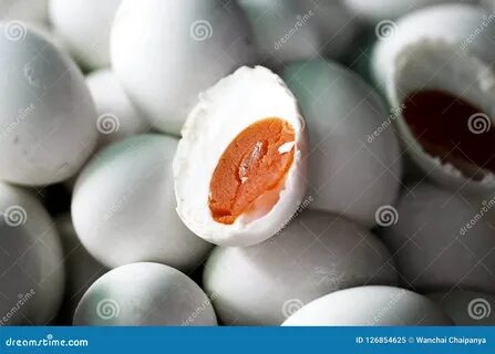Почему яйцо соленое