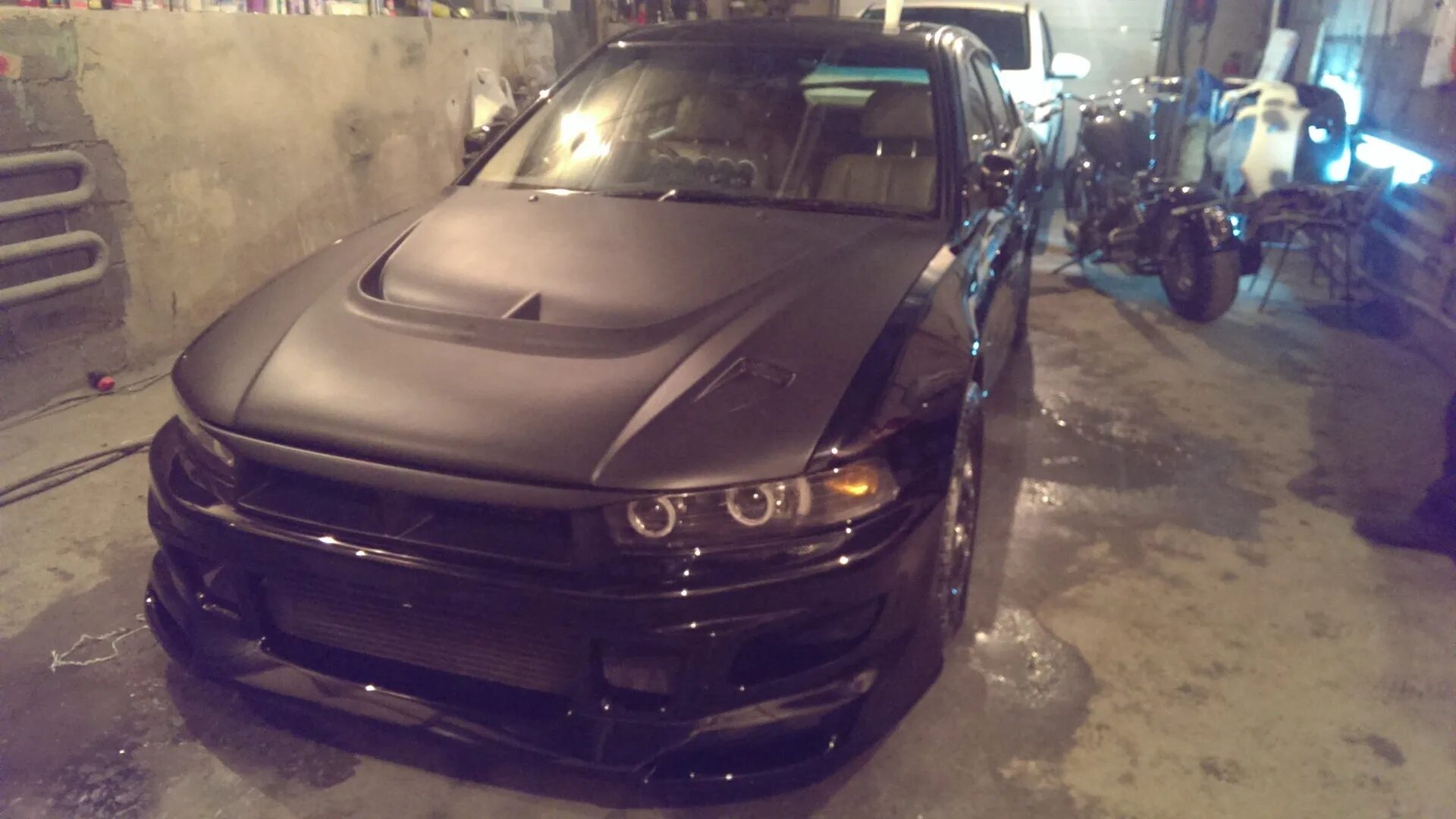 Капот галант 8. Капот monster galant 8. Mitsubishi galant капот. Митсубиси галант 8 дефлектор капота. Капот митсубиши галант 8 американец.