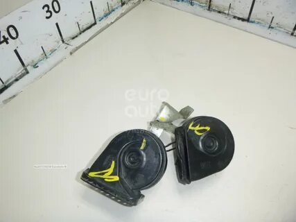 Форд фокус 3 где находится сигнал звуковой