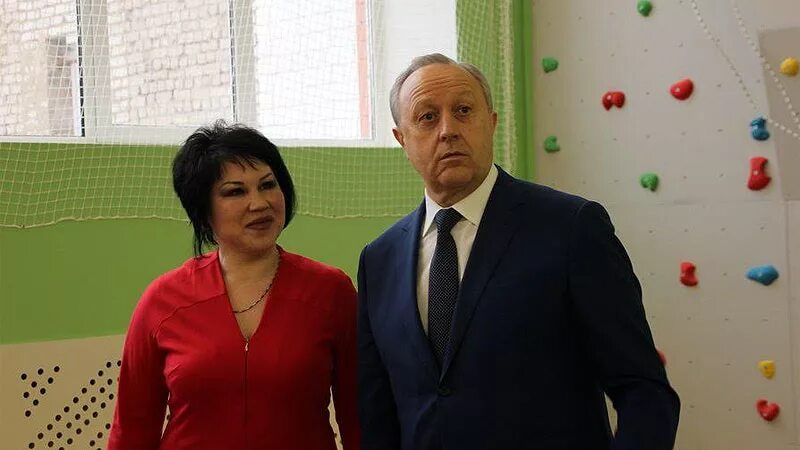 Директор кемеровской гимназии победила в престижном конкурсе - АБН 24