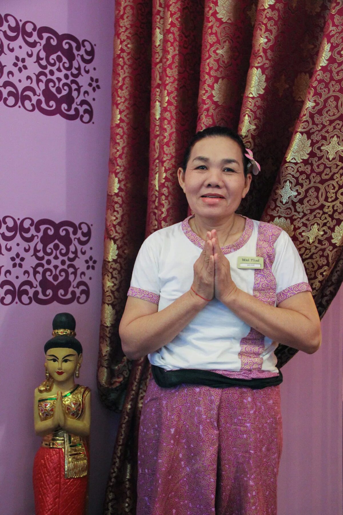 Wai thai триумф палас. Вай тай таганская. Вай тай люблинская 113 интерьер салона. Вай тай мневники. Вай тай иркутск.
