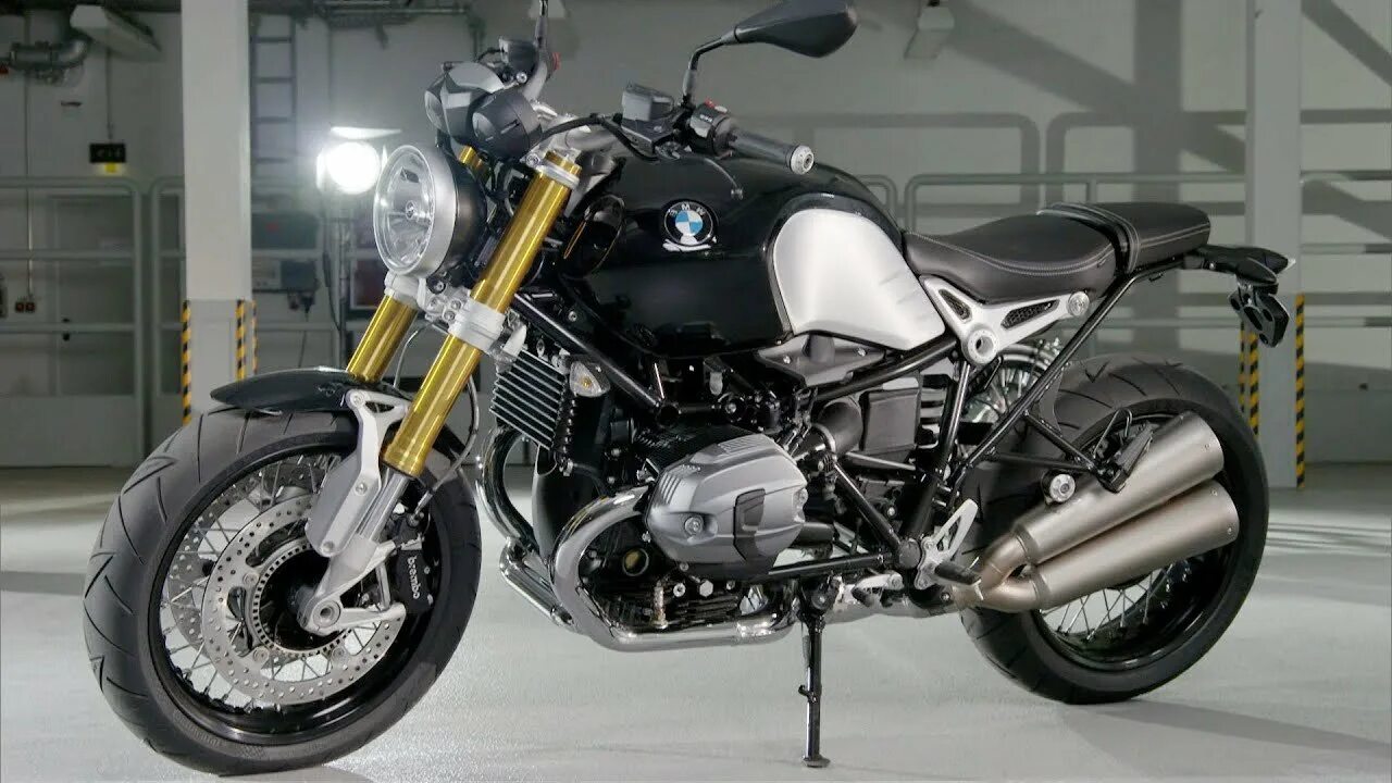 Мотоциклы с карданом. Bmw k1200s передняя подвеска. Мотоцикл бмв r nine t. Мотоцикл бмв с карданным приводом. Мотоциклы с карданом.