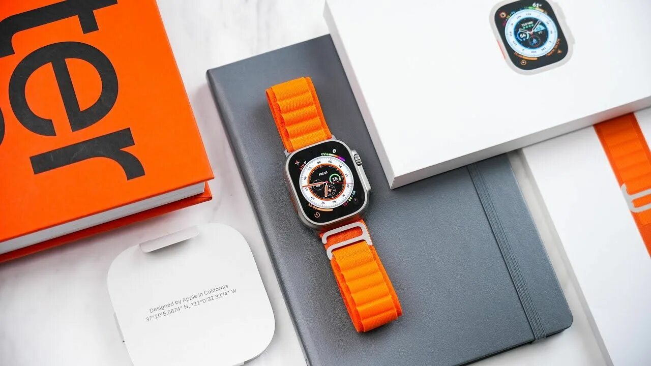 Apple watch 8 ultra 49mm. Apple watch ultra оранжевые. Apple watch ultra 49mm. Ultra apple watch 2 orange. Оранжевый ремешок для apple watch ultra.
