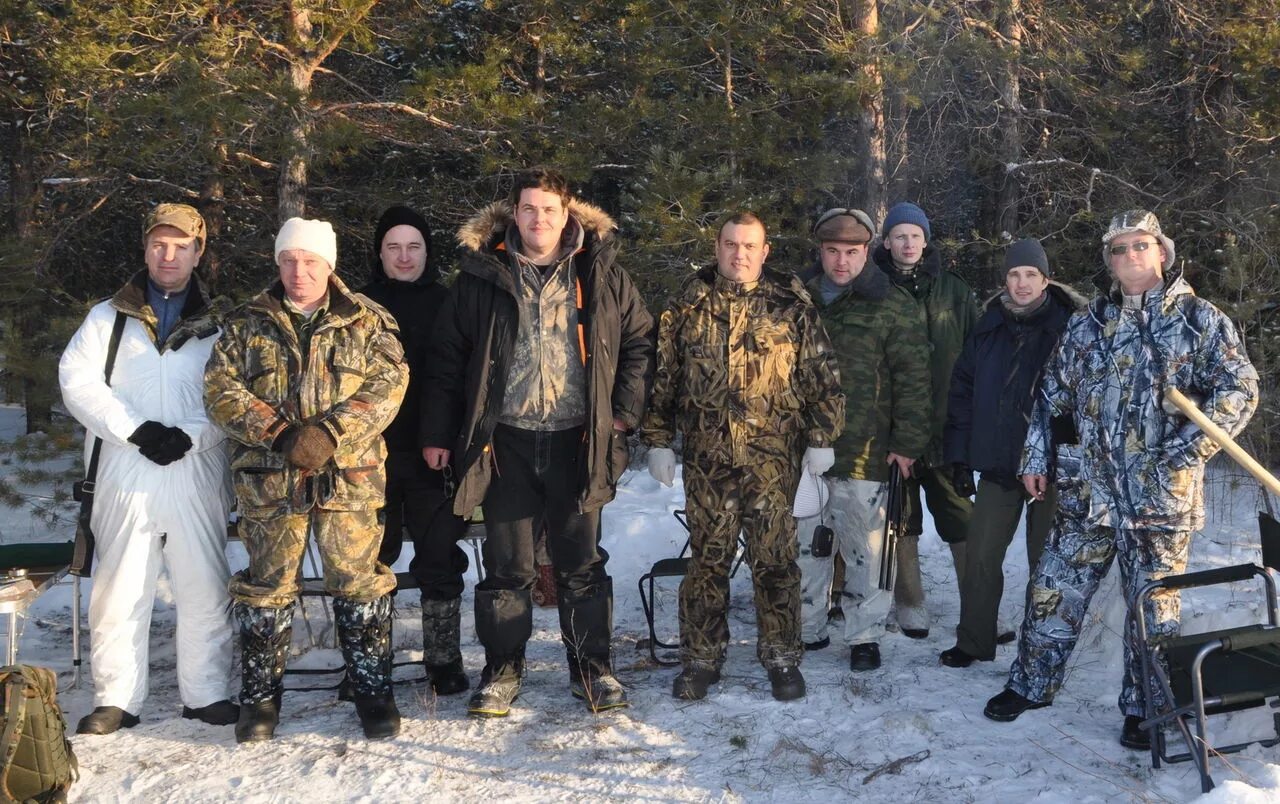 Первая группа охотники. Дыхненко Оренбург охота. Группа охотников. Охотничий магазин Урай.