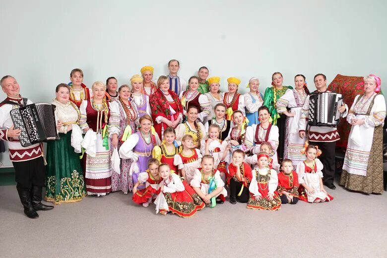 песня дворец культуры