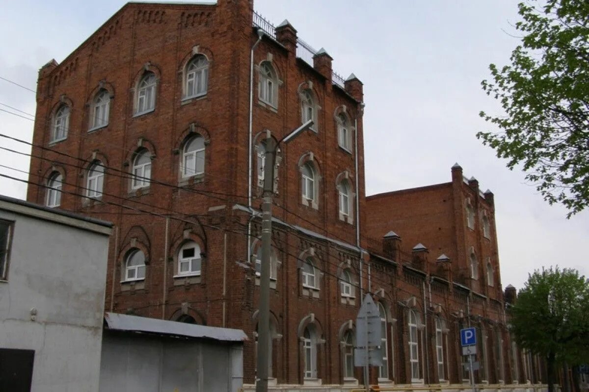 Первая городская электростанция рязань. Рязанская грэс новомичуринск. Здание городской электростанции рязань. Здание хлебозавода рязань. Огк-2 рязанская грэс.
